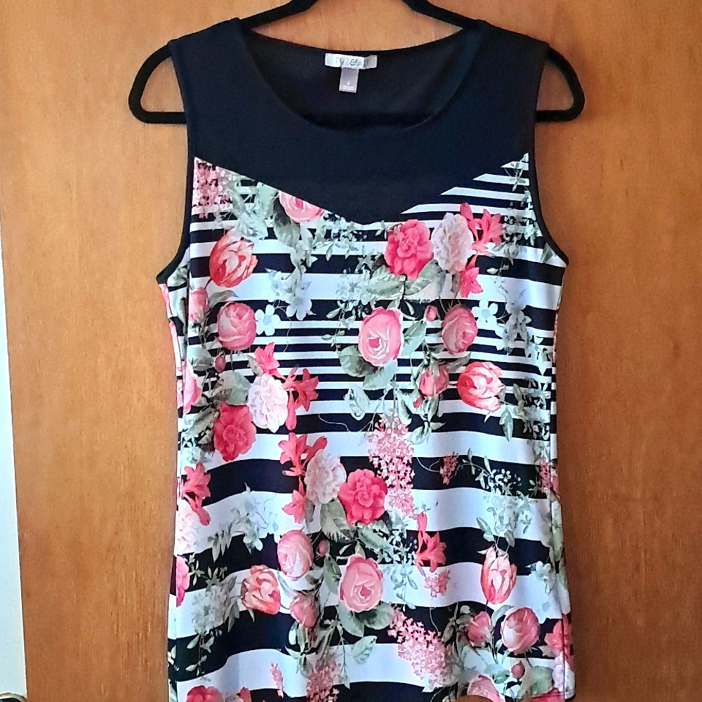 Roz & Ali Top Sleeveless Small